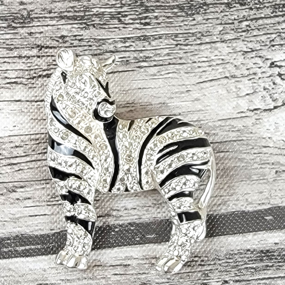 Vintage'90s  Zebra Brooch